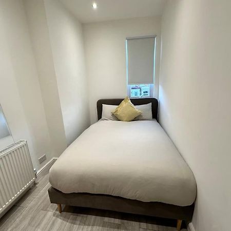 Апартаменты 3 Bed Hackney/Harringay Flat Лондон Экстерьер фото