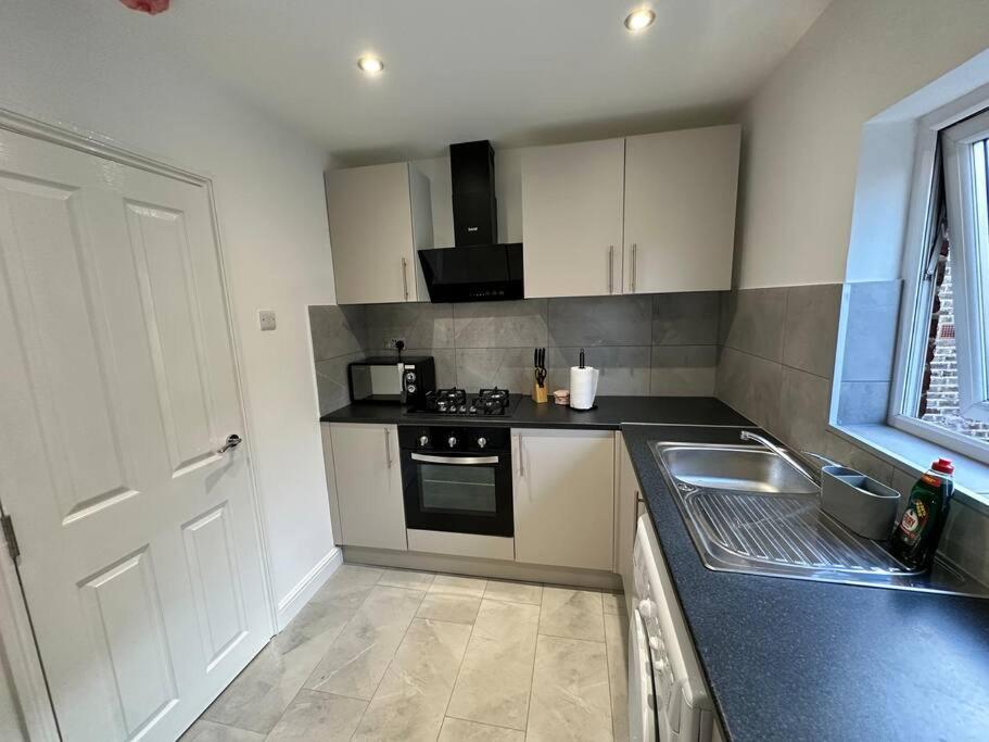 Апартаменты 3 Bed Hackney/Harringay Flat Лондон Экстерьер фото